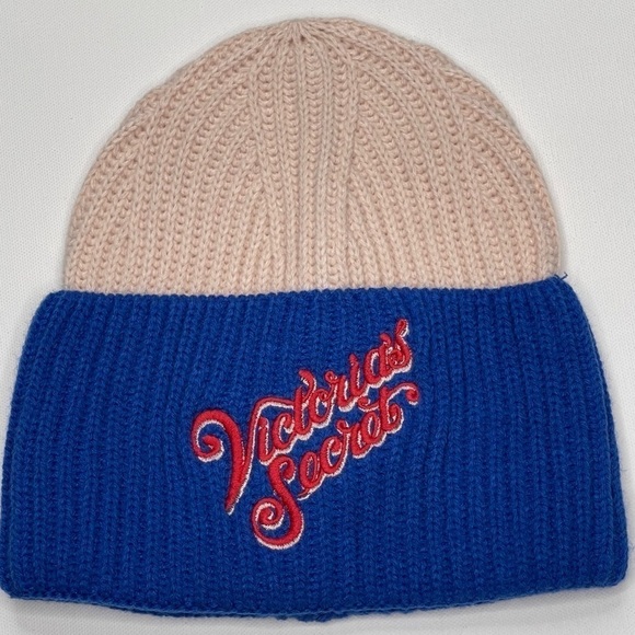 Victoria’s Secret Beanie Hat Knit Color Block Hiking Gorp Granola Winter New - Picture 1 of 10
